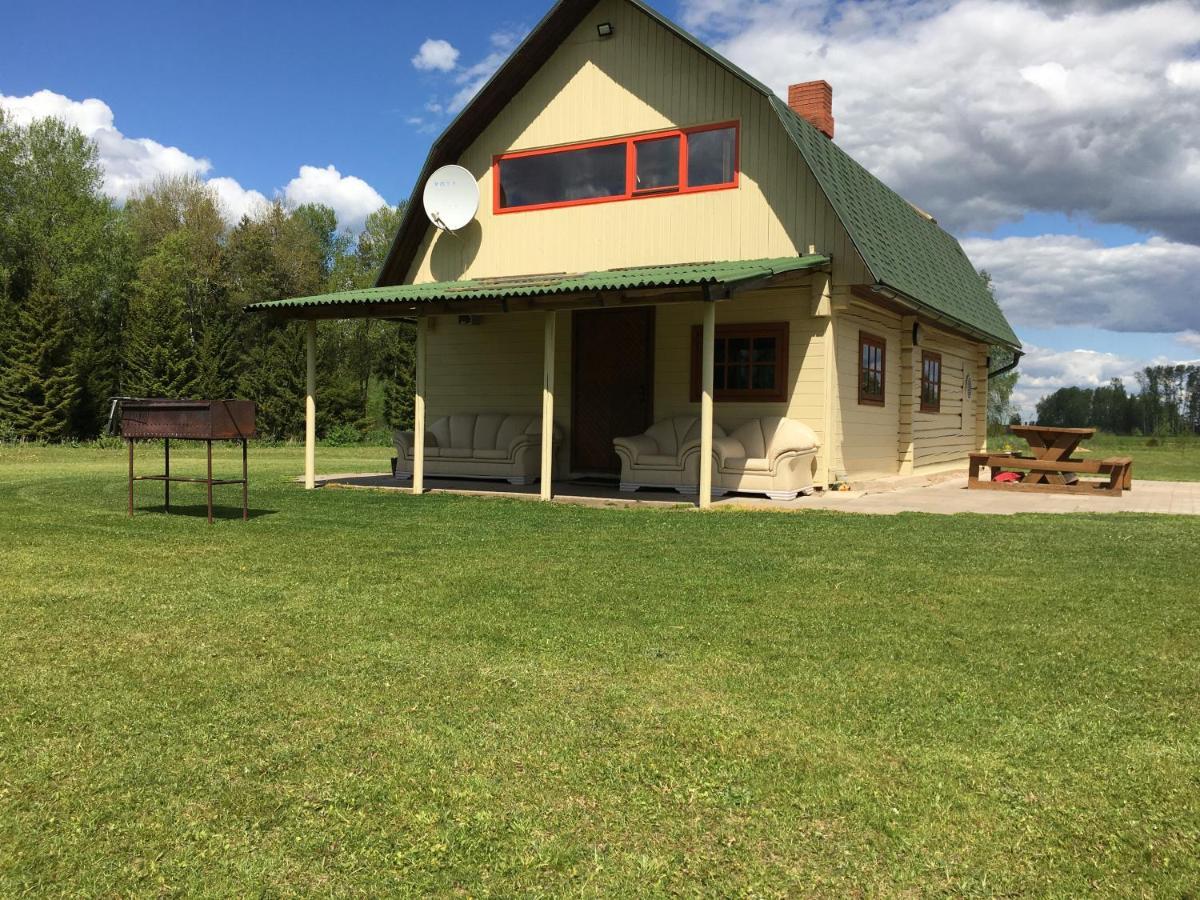Ezmalas Rembate Exteriör bild